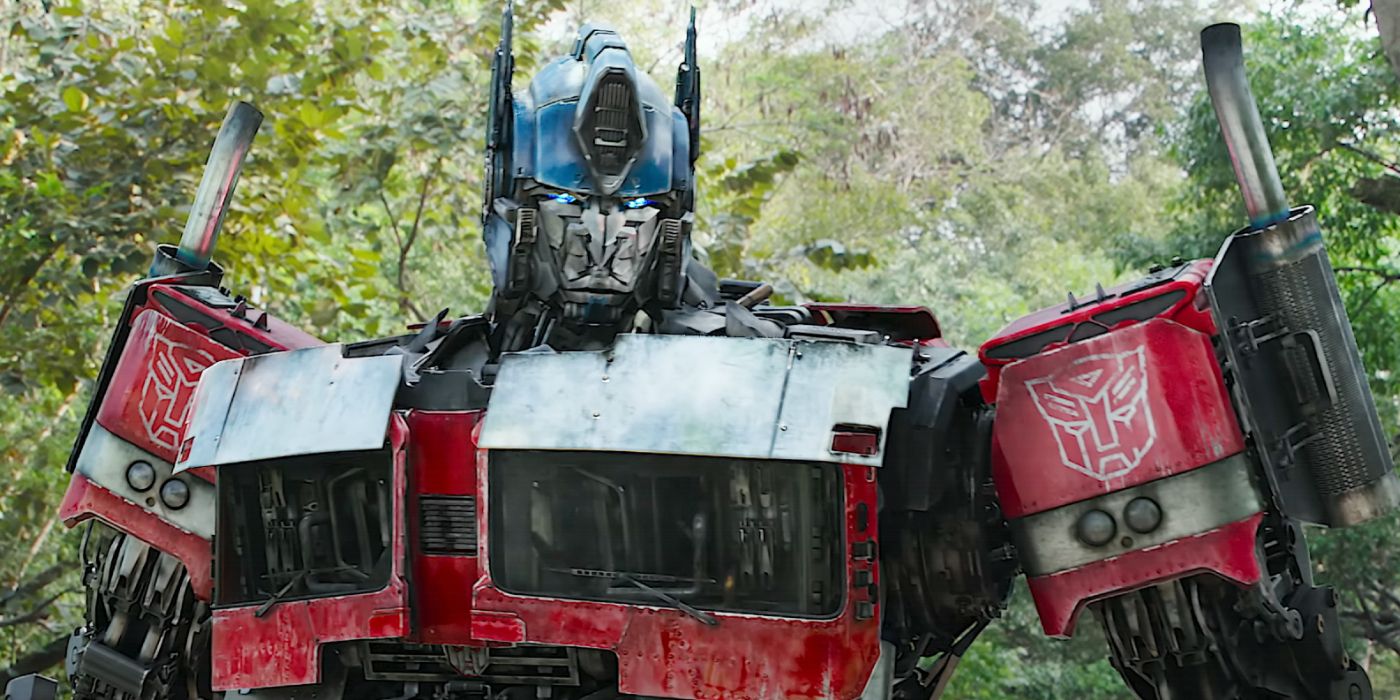 Imponerande Optimus Prime i Transformers Rise of the Beasts