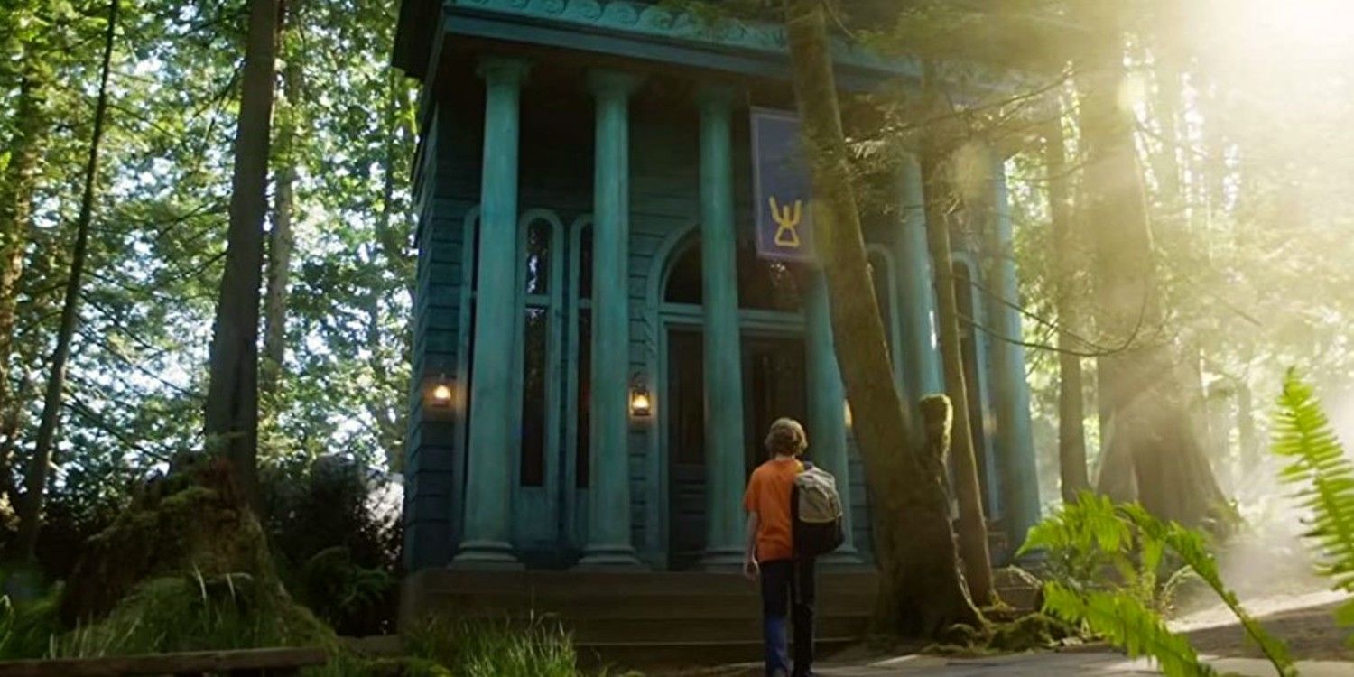 Percy walking into the Poseidon cabin in Percy Jackson season 1