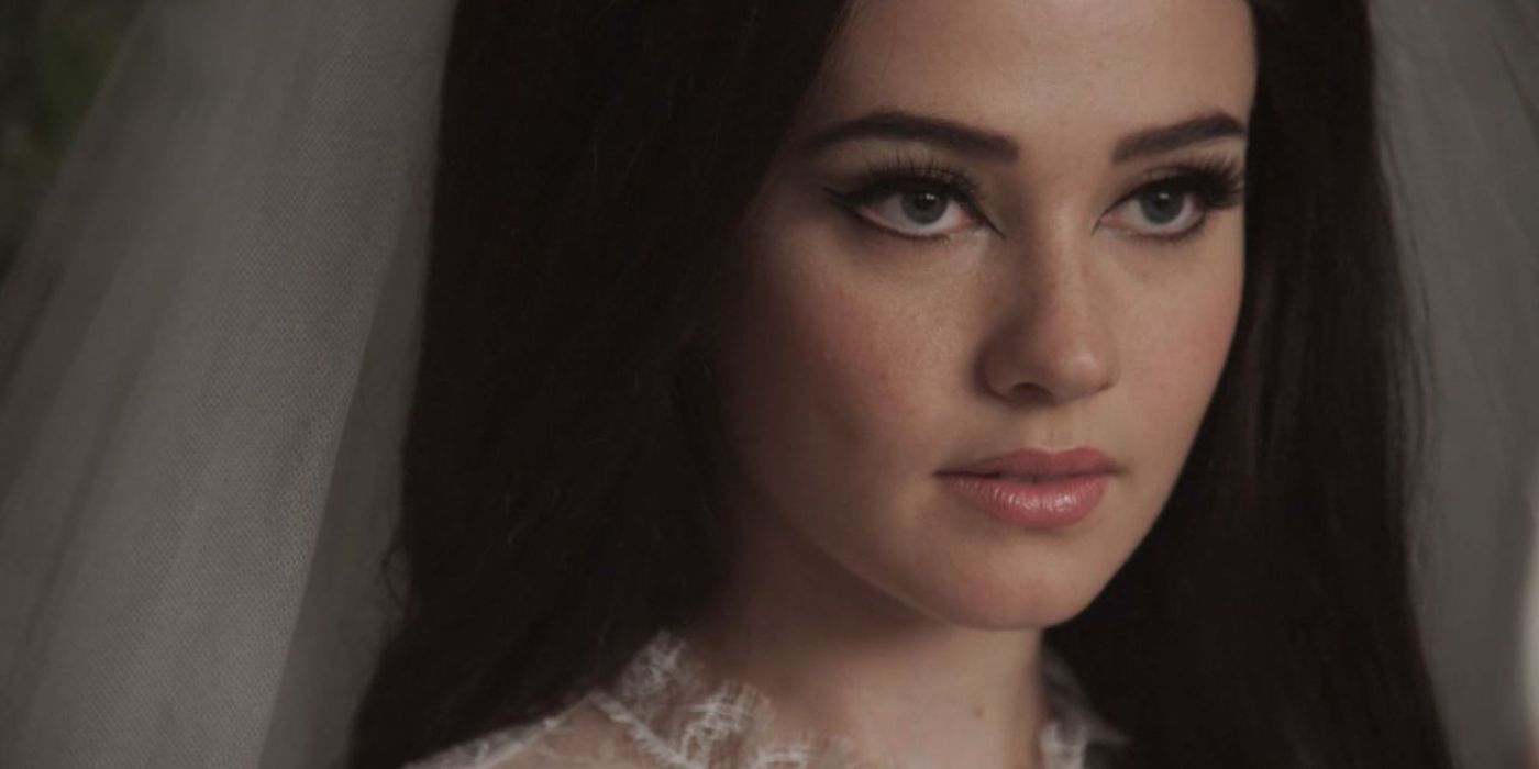 Priscilla Presley looking sideways in Priscilla