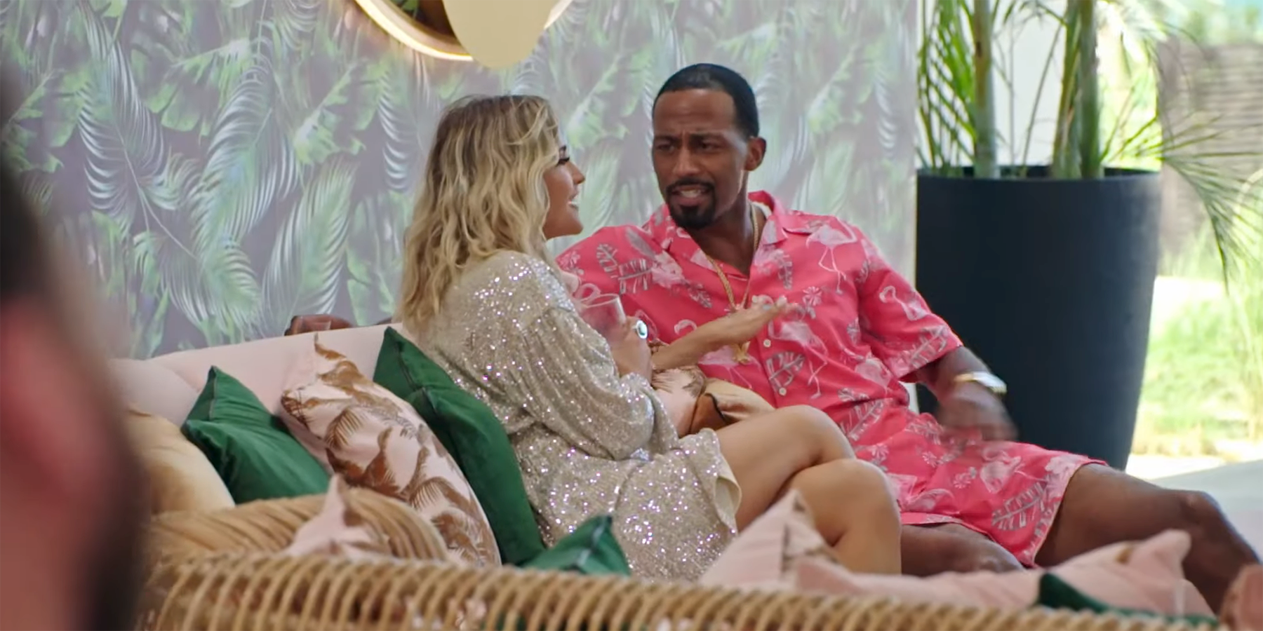 Dean and Angelique talking on The Big D Season 1