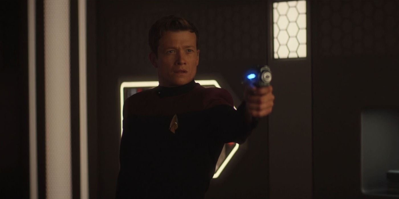 4 Star Trek Captains' Sons: How They Compare