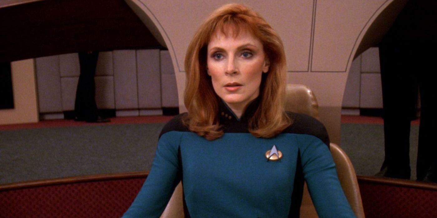 10 Best Dr. Crusher TNG & Star Trek Picard Episodes