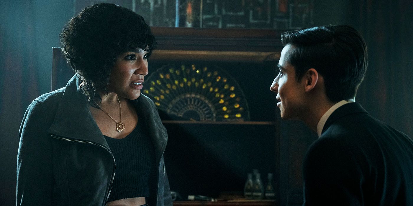 Emmy Raver-Lampman as Allison Hargreeves and Aidan Gallagher as Five Arguing in The Umbrella Academy Season 3