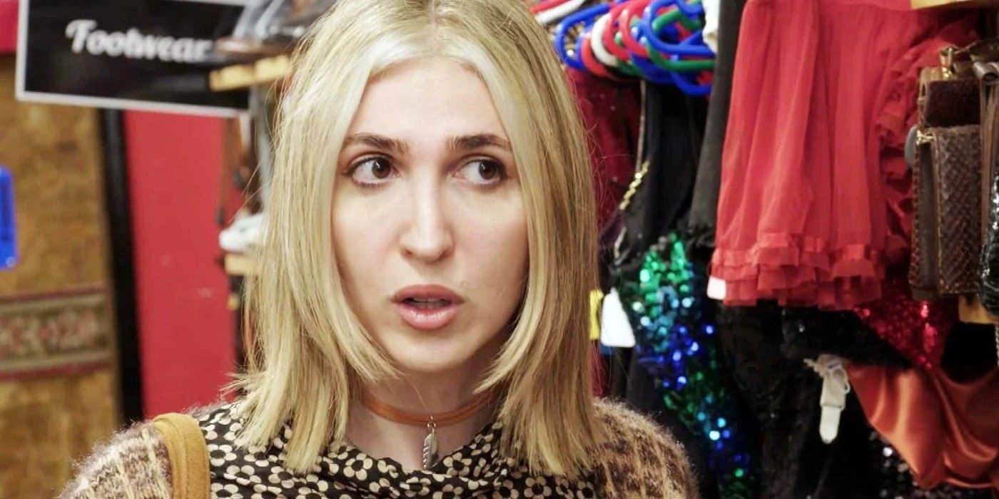 Cleo 90 day fiance before the 90 days not smiling in clothing store