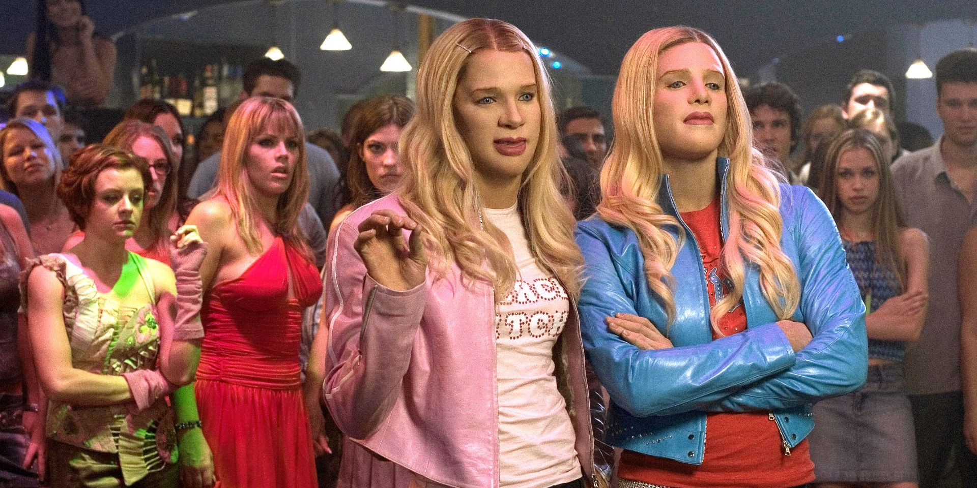 Busy Philipps Was "Honestly Embarrassed" To Star In White Chicks (& "Salty" She Couldn't Audition For Mean Girls)