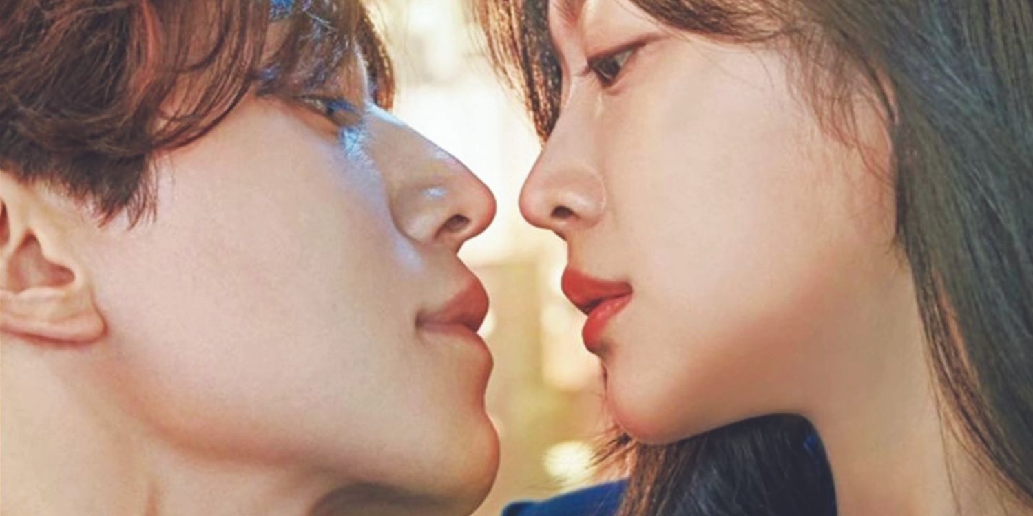 Lee Yeon and Nam Ji-ah about to kiss in Tale of the Nine-Tailed
