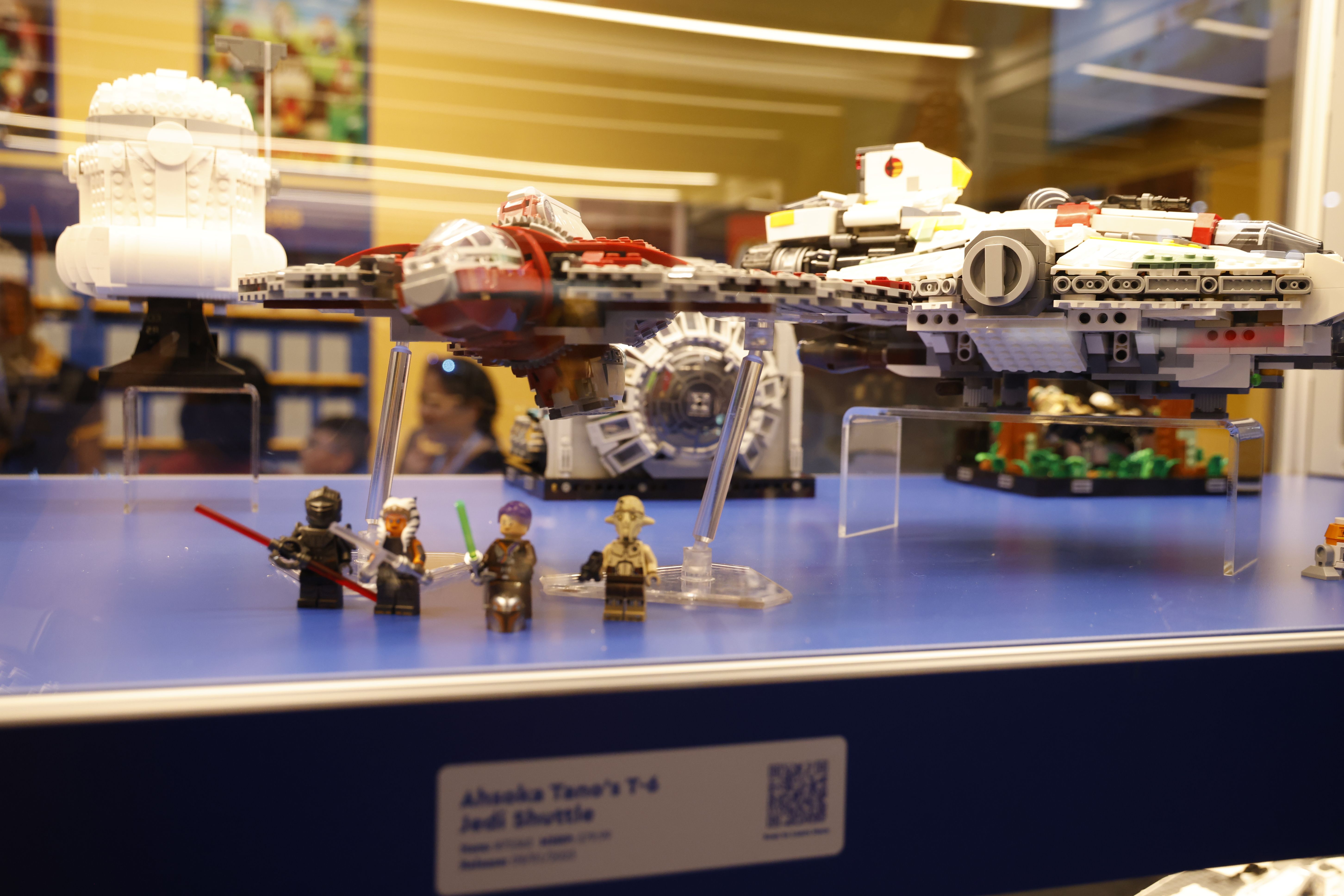 12 Classic LEGO Star Wars Sets That Will Make You Nostalgic For