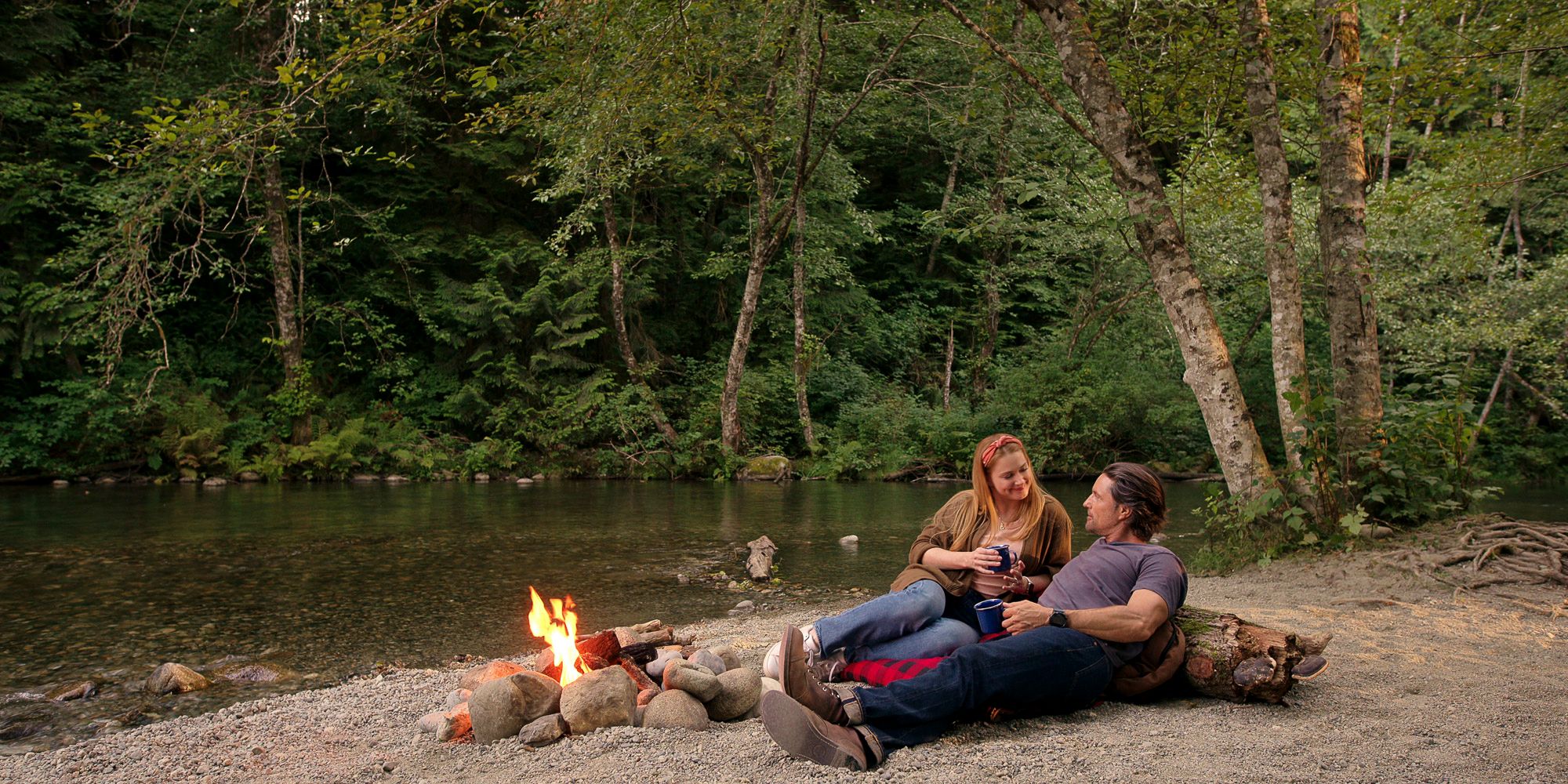 Alexandra Breckenridge e Martin Henderson na 5ª temporada de Virgin River Alexandra Breckenridge e Martin Henderson na 5ª temporada de Virgin River