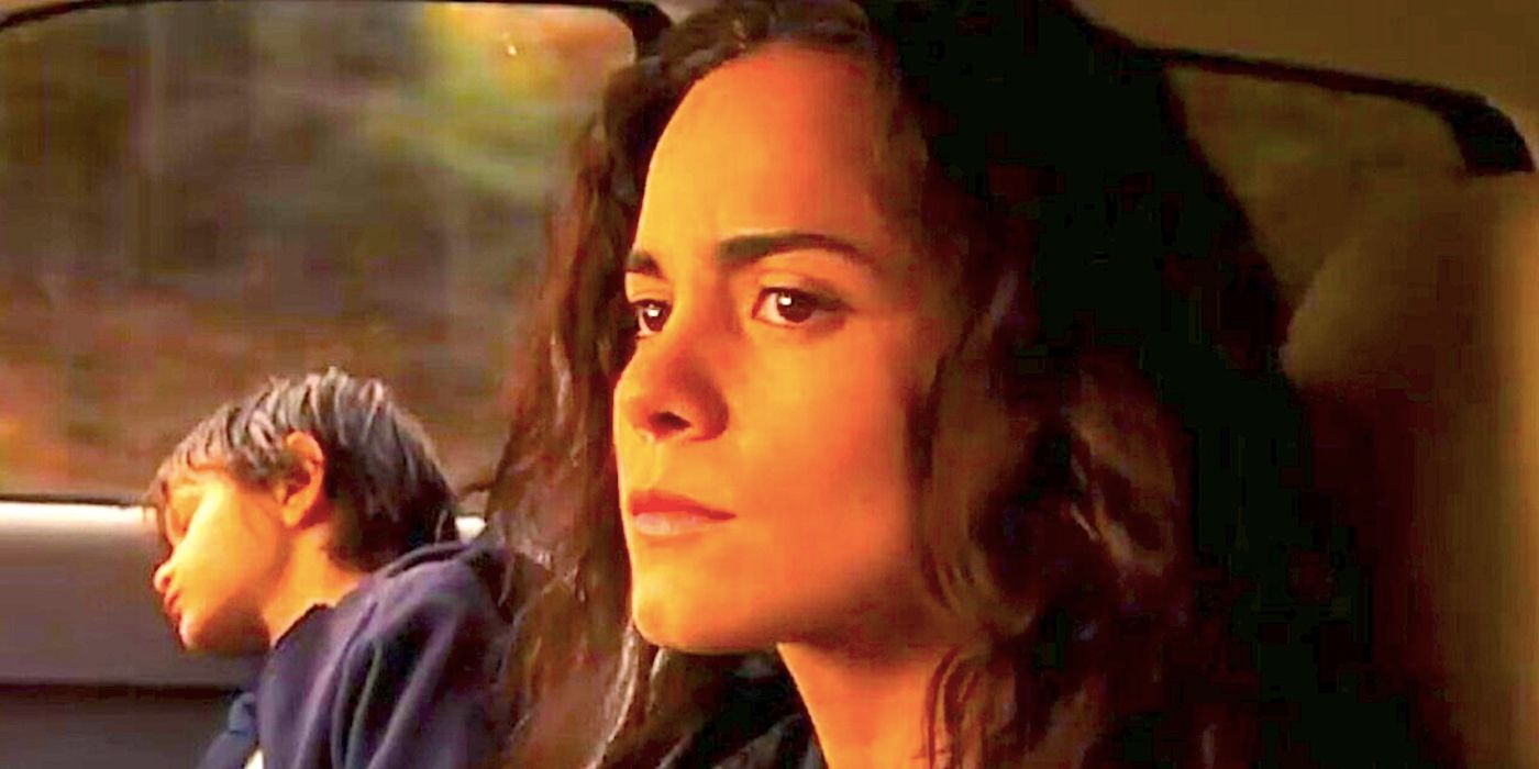 Alice Braga driving in I Am Legend theatrical ending