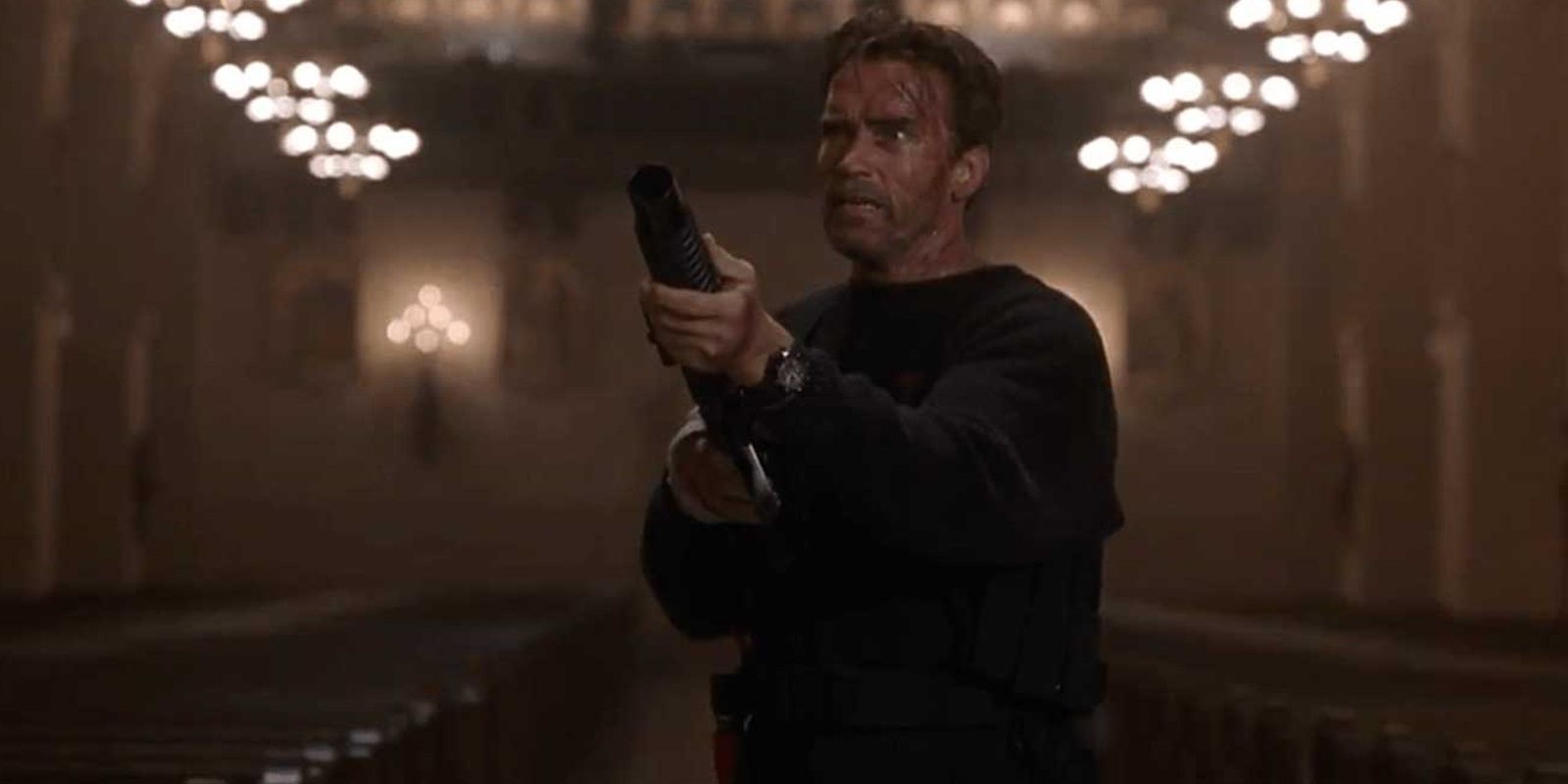 Arnold Schwarzenegger with a gun in End of Days