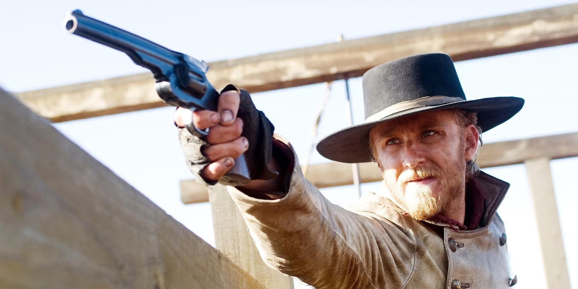 Ben Foster with a gun in 3 10 to Yuma
