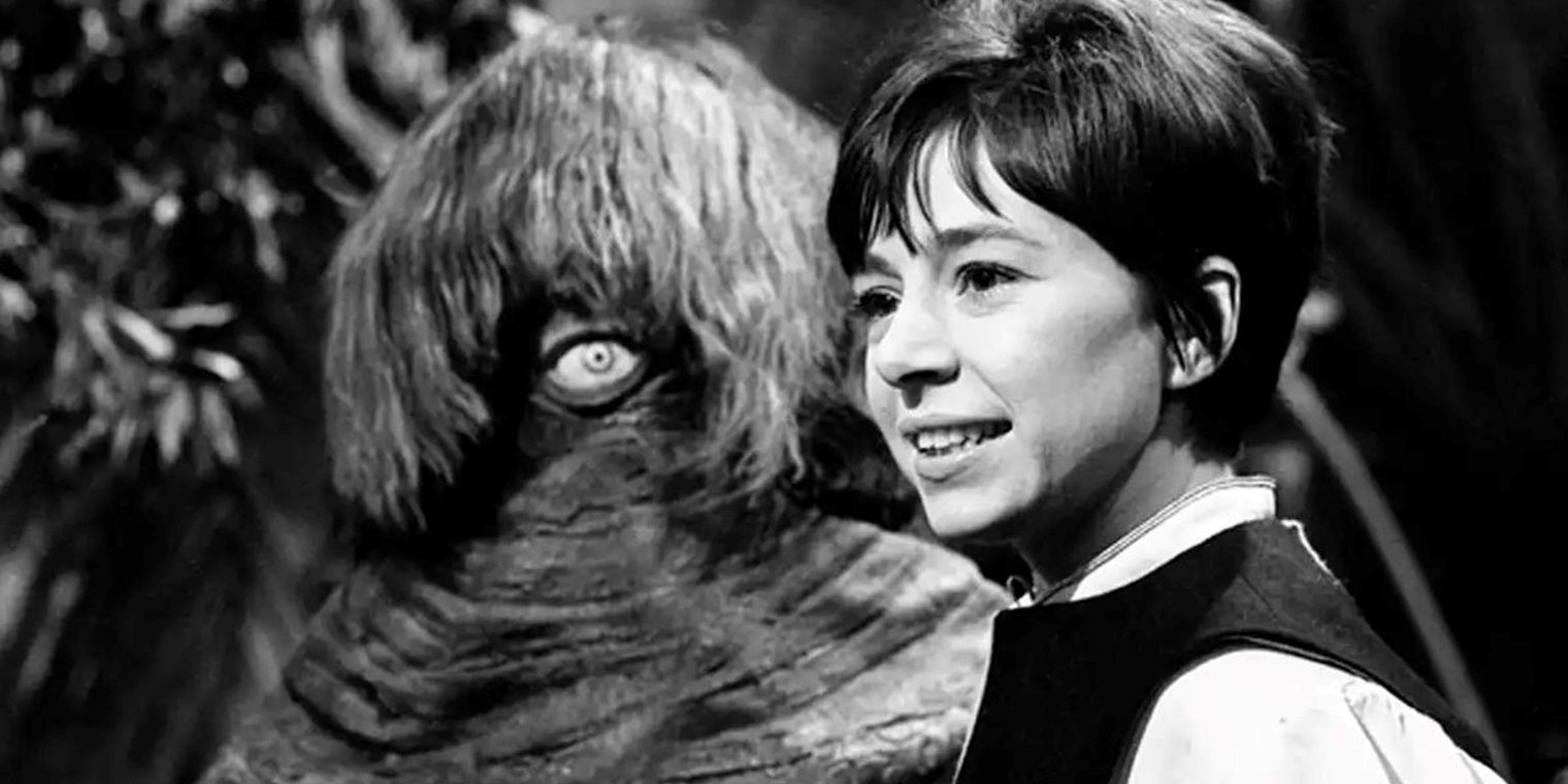 Dodo with a monster in Doctor Who