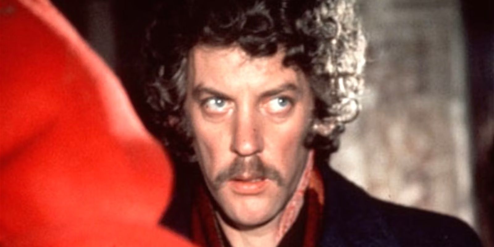 Donald Sutherland looking scared at the end of Don't Look Now