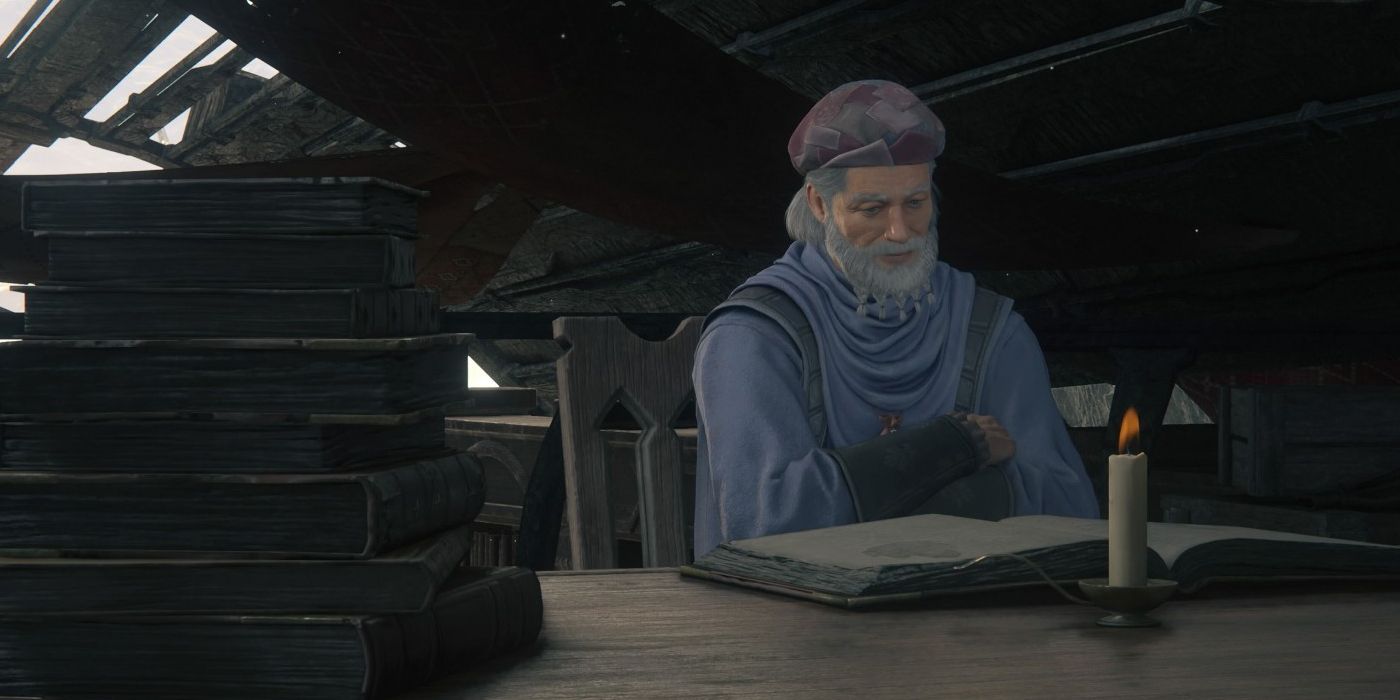 Pria tua keriput Harpocrates, juga dikenal sebagai Tomes, duduk di meja di Hideaway Final Fantasy 16 membaca buku dengan cahaya lilin.  Di atas meja di sampingnya ada setumpuk buku.