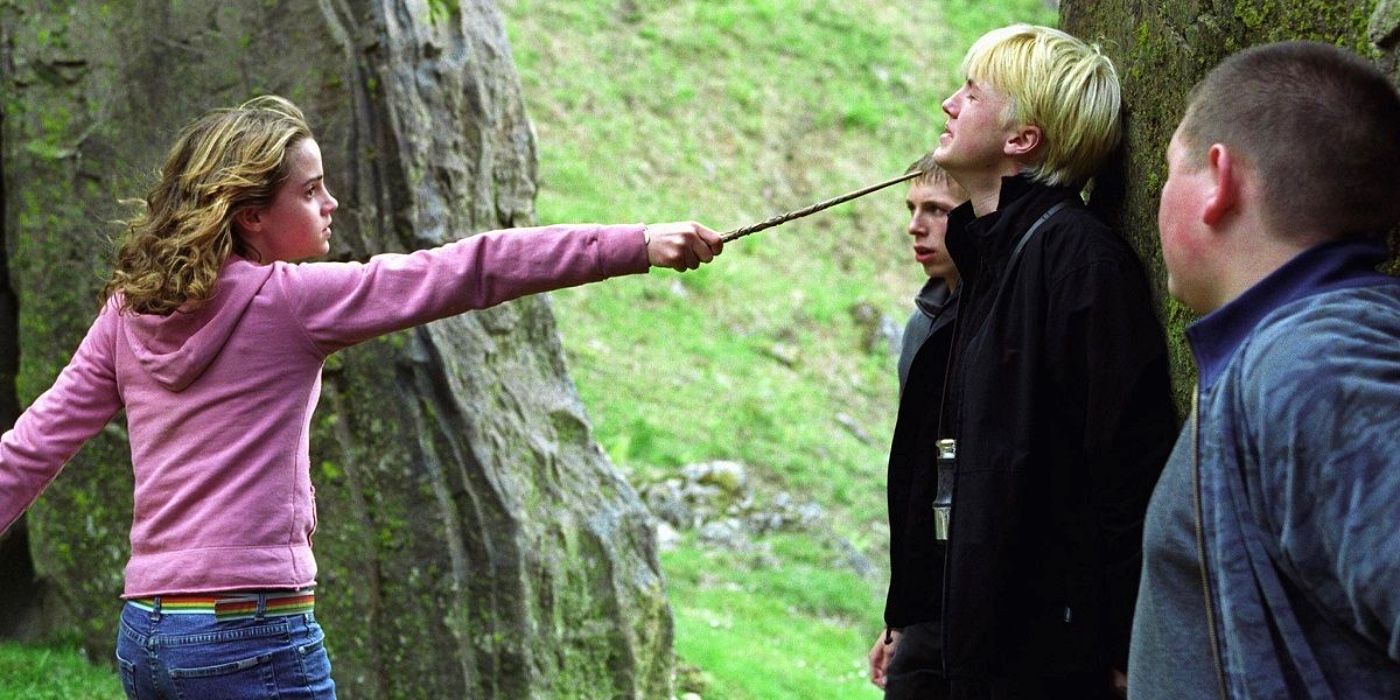 Hermione pointing her wand at Draco in Harry Potter and the Prisoner of Azkaban