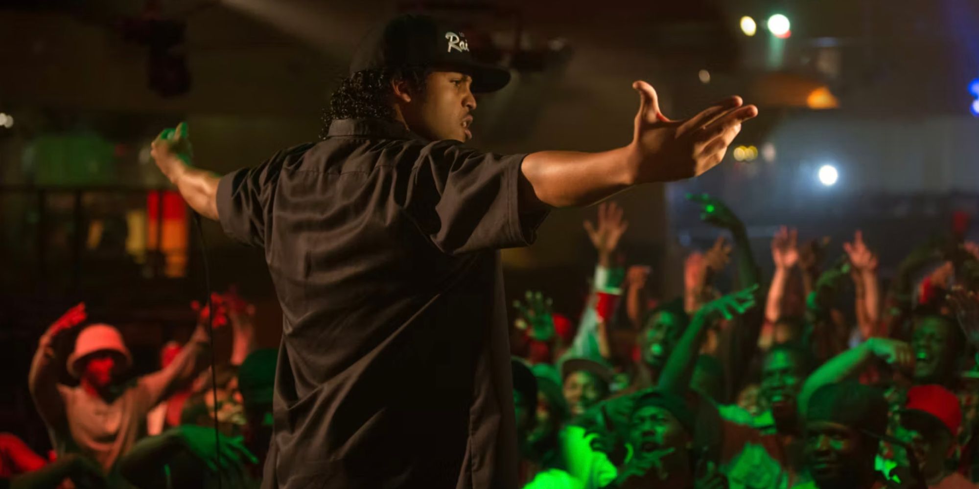 Ice Cube on stage hyping up the crowd in Straight OUtta Compton