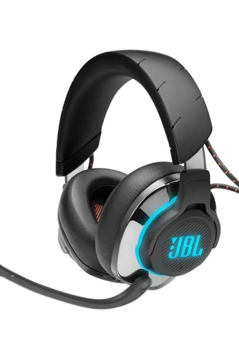 JBL Quantum 810