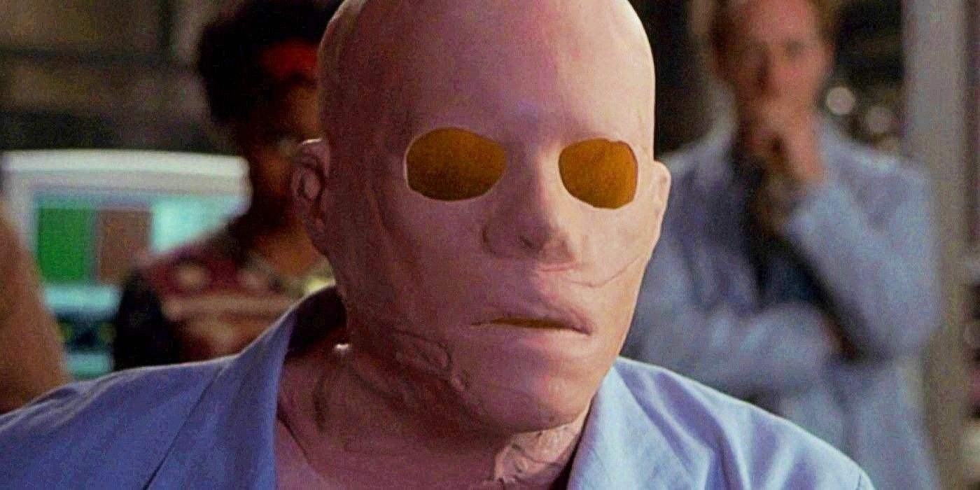 Kevin Bacon while invisible in Hollow Man