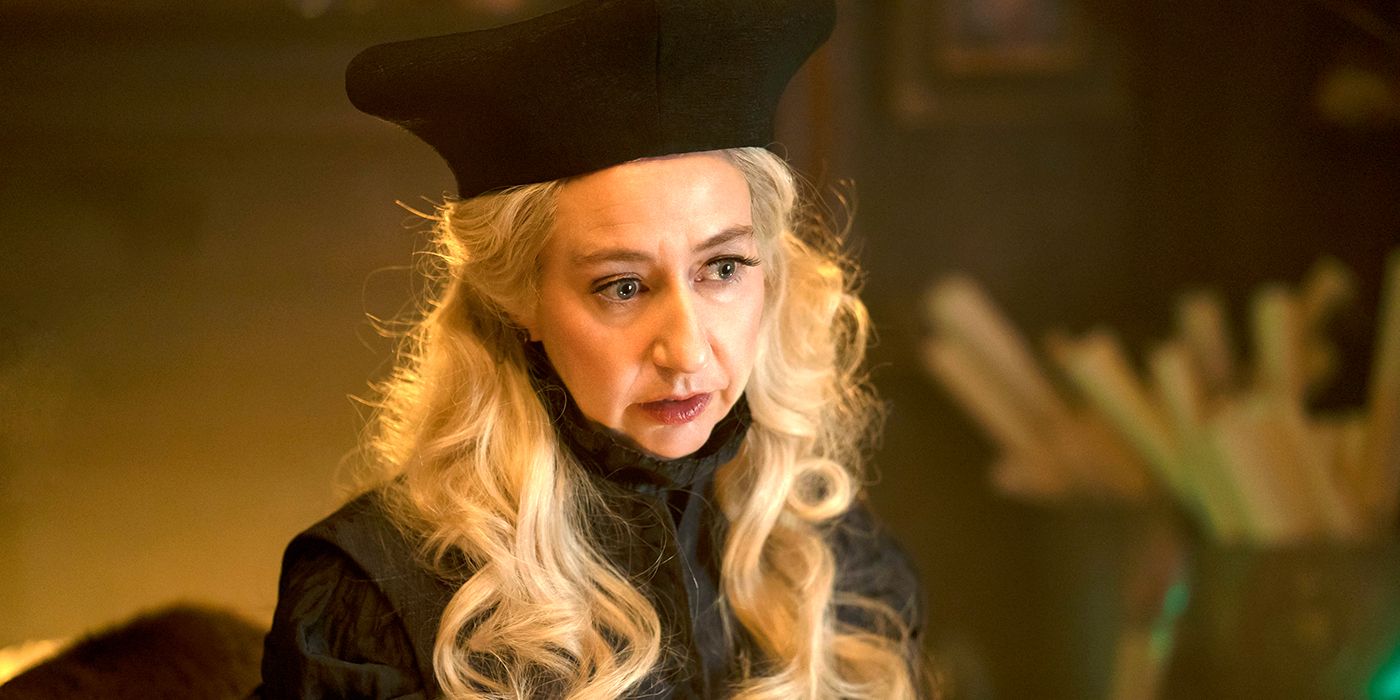 Kristen Schaal as The Guide in What We Do in the Shadows