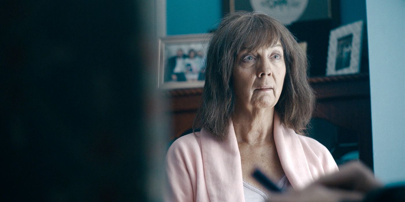 Mrs. Atterton in Hijack episode 5