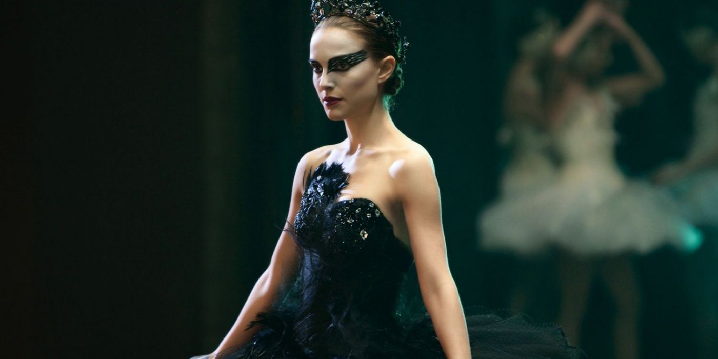 Nina Sayers (Natalie Portman) onstage dressed as the black swan in Black Swan.