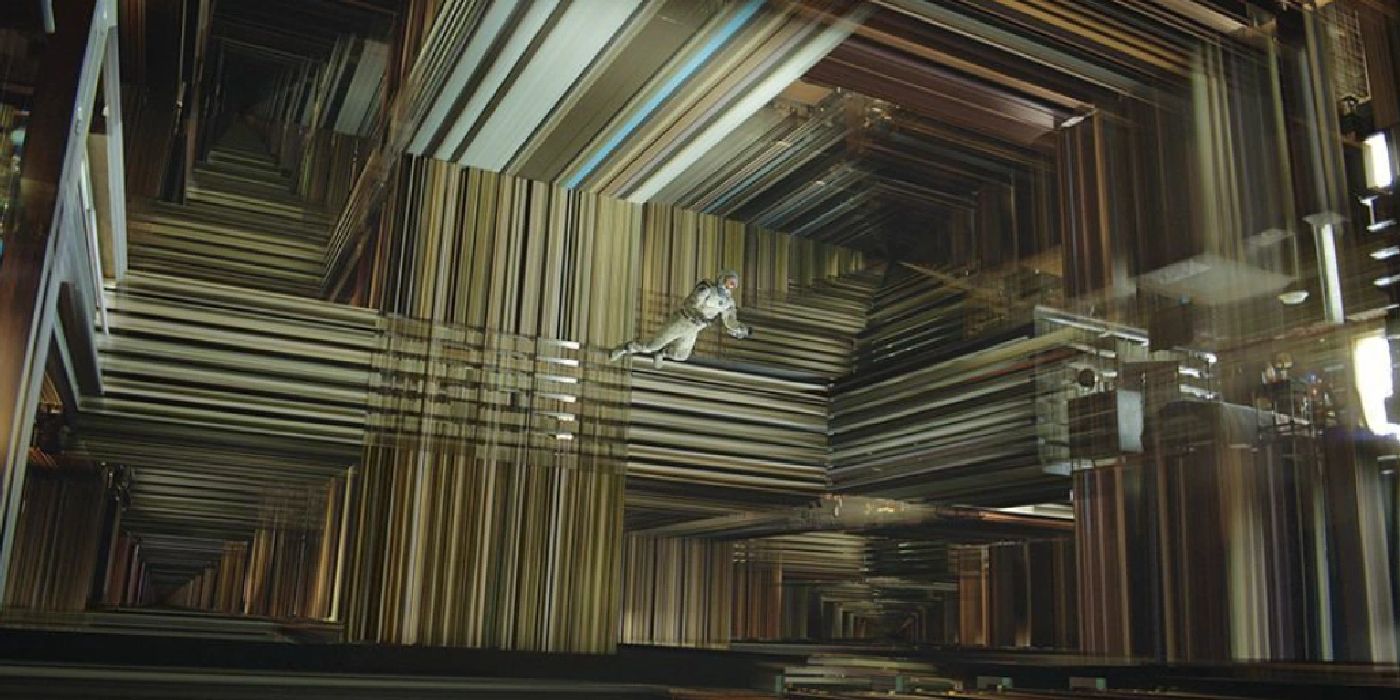 Matthew McConnaughey and the tesseract in Interstellar