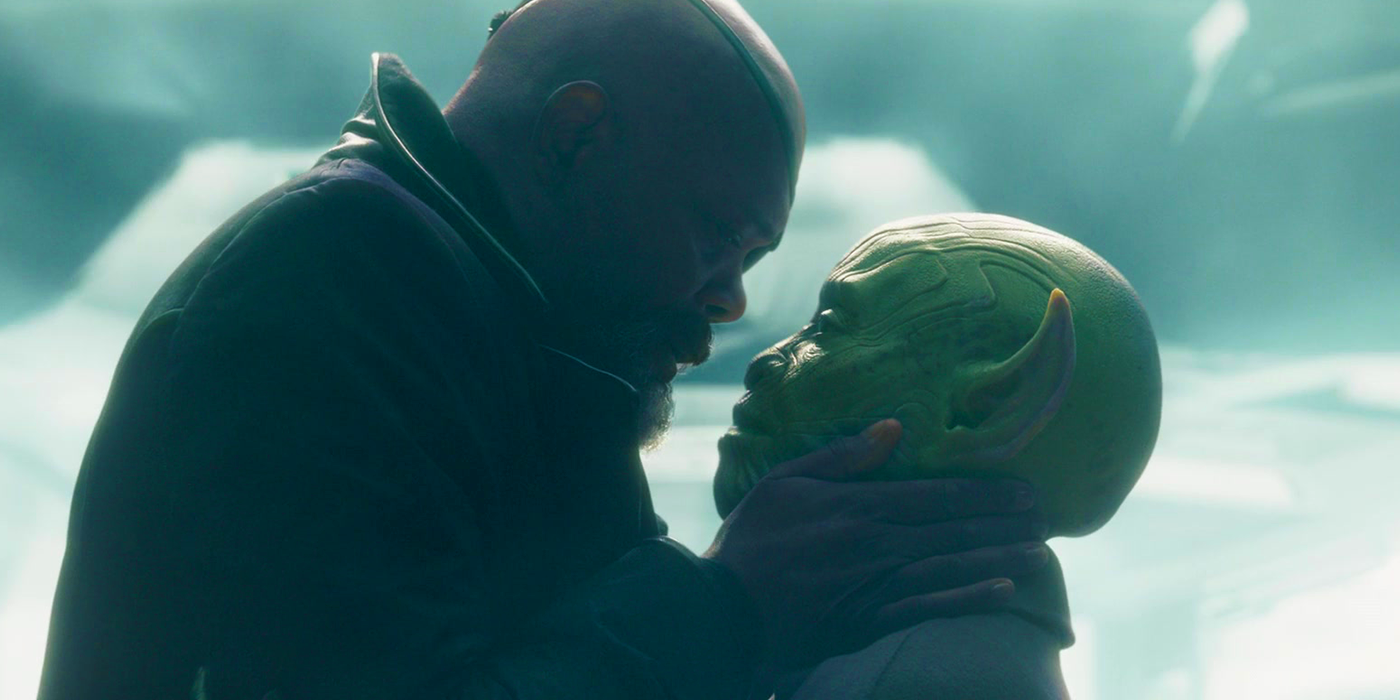 Nick Fury leaving Earth with Varra in Secret Invasion finale