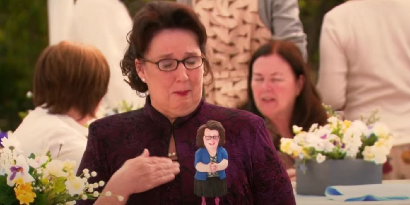 Phyllis choked up over Stanley's gift on The Office