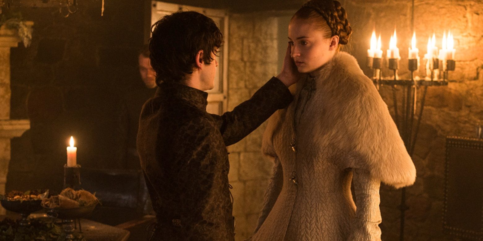 Ramsay approaches Sansa in Game of Thrones