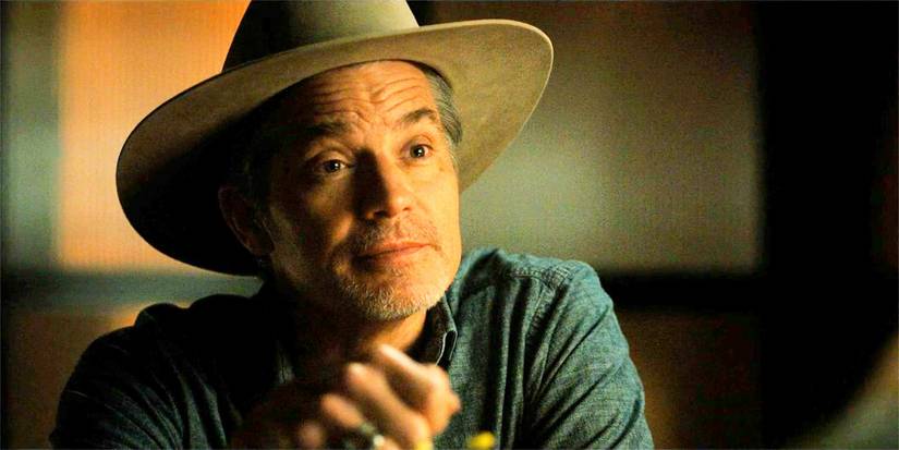 Raylan Givens (Timothy Olyphant) looking amused in Justified City Primeval season 1, episode 3