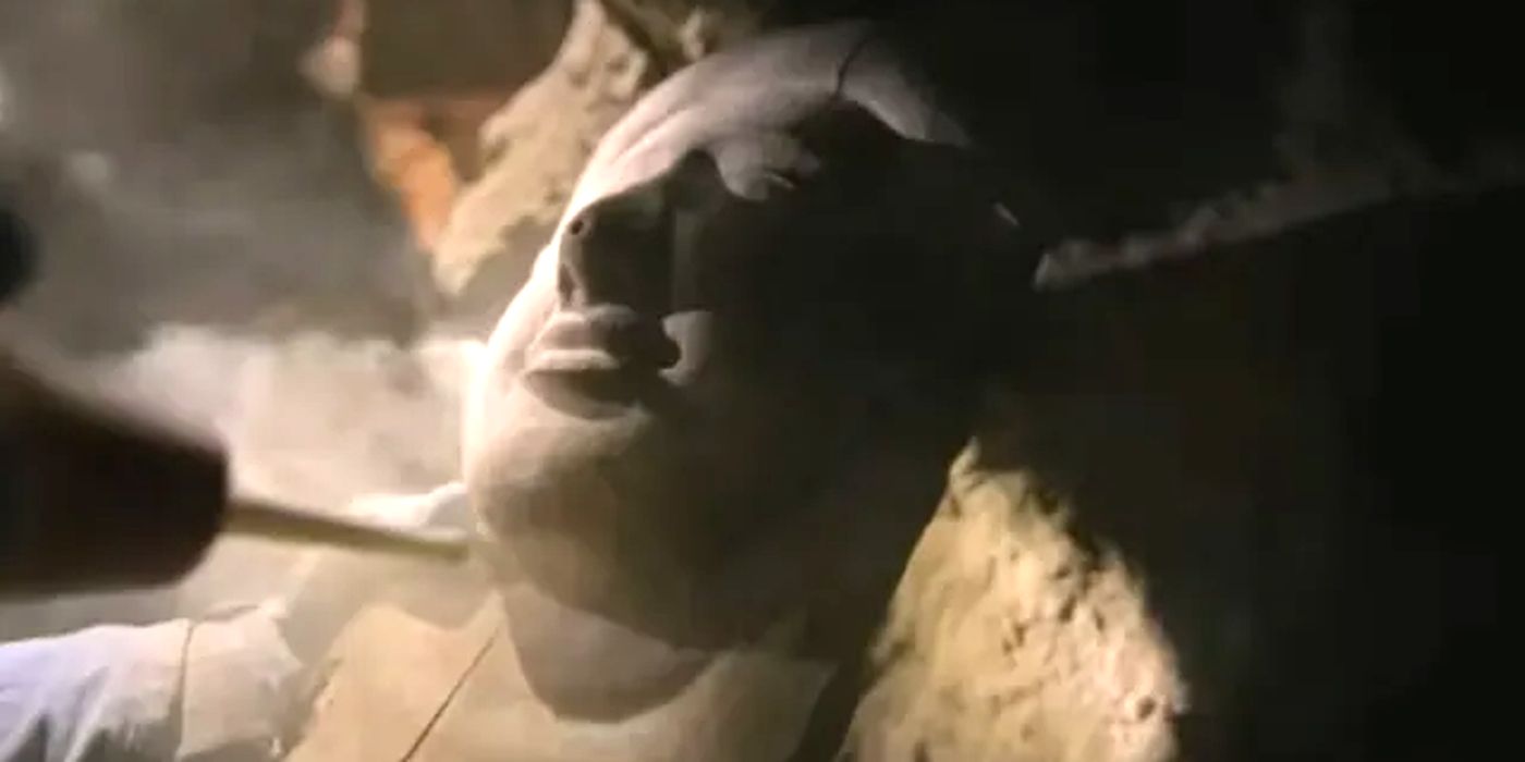 Royal-mummy-in-Unknown-The-Lost-Pyramid