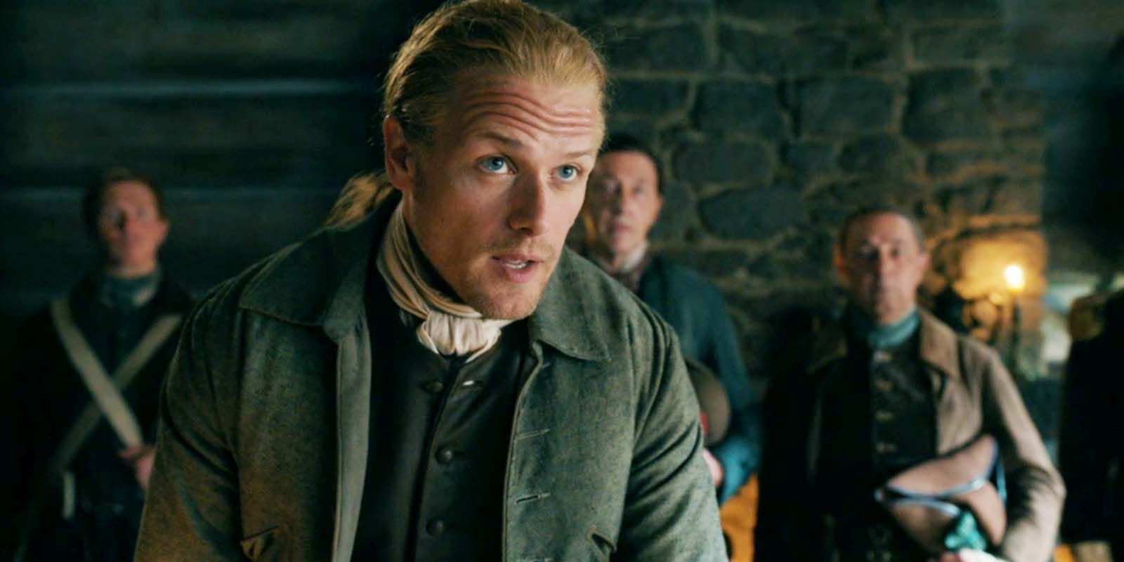 جيمي فريزر يتحدث بشغف في موسم Outlander 7