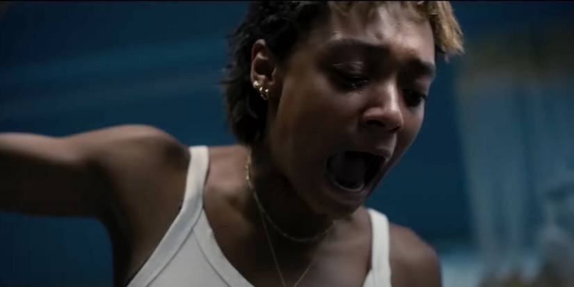 Sophie Wilde as Mia screaming in Talk to Me