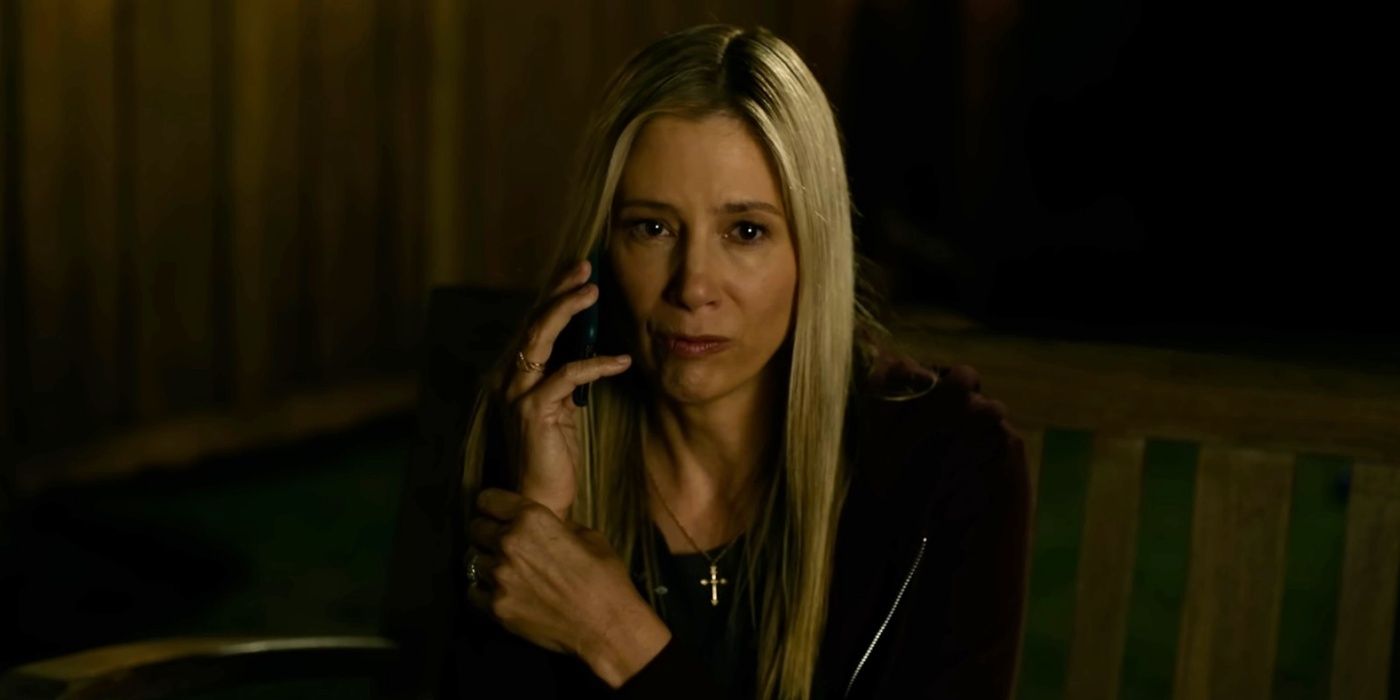 Mira Sorvino as Katherine Ballard talking on a phone in Sound of Freedom.