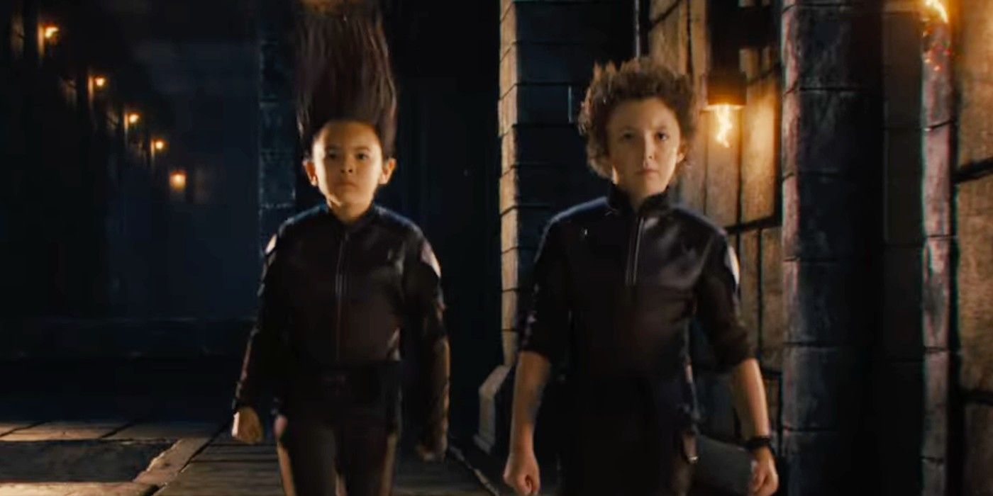  Everly Carganilla and Connor Esterson in Spy Kids Armageddon
