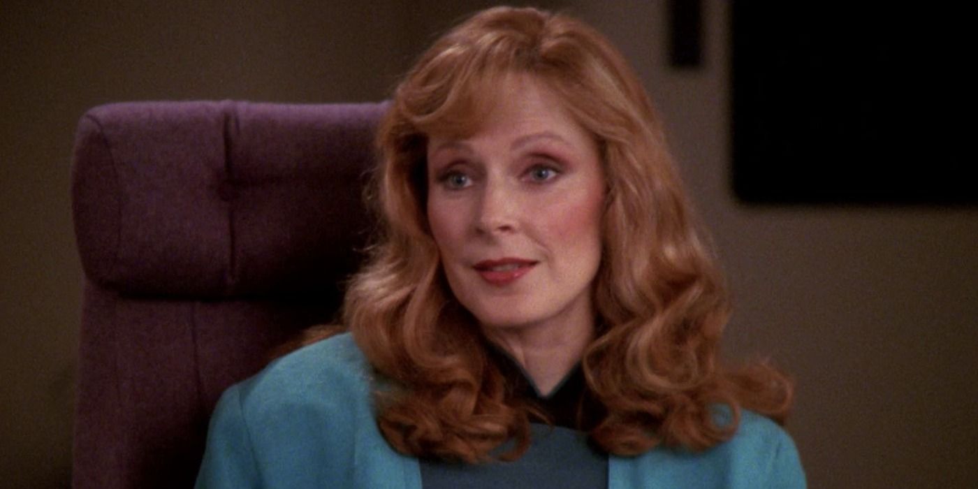 Star Trek TNG Dr Crusher