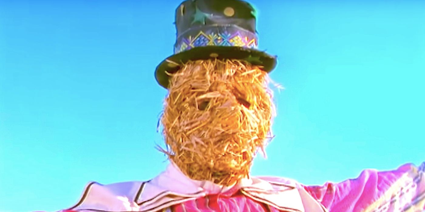 The scarecrow in Round the Twist-1