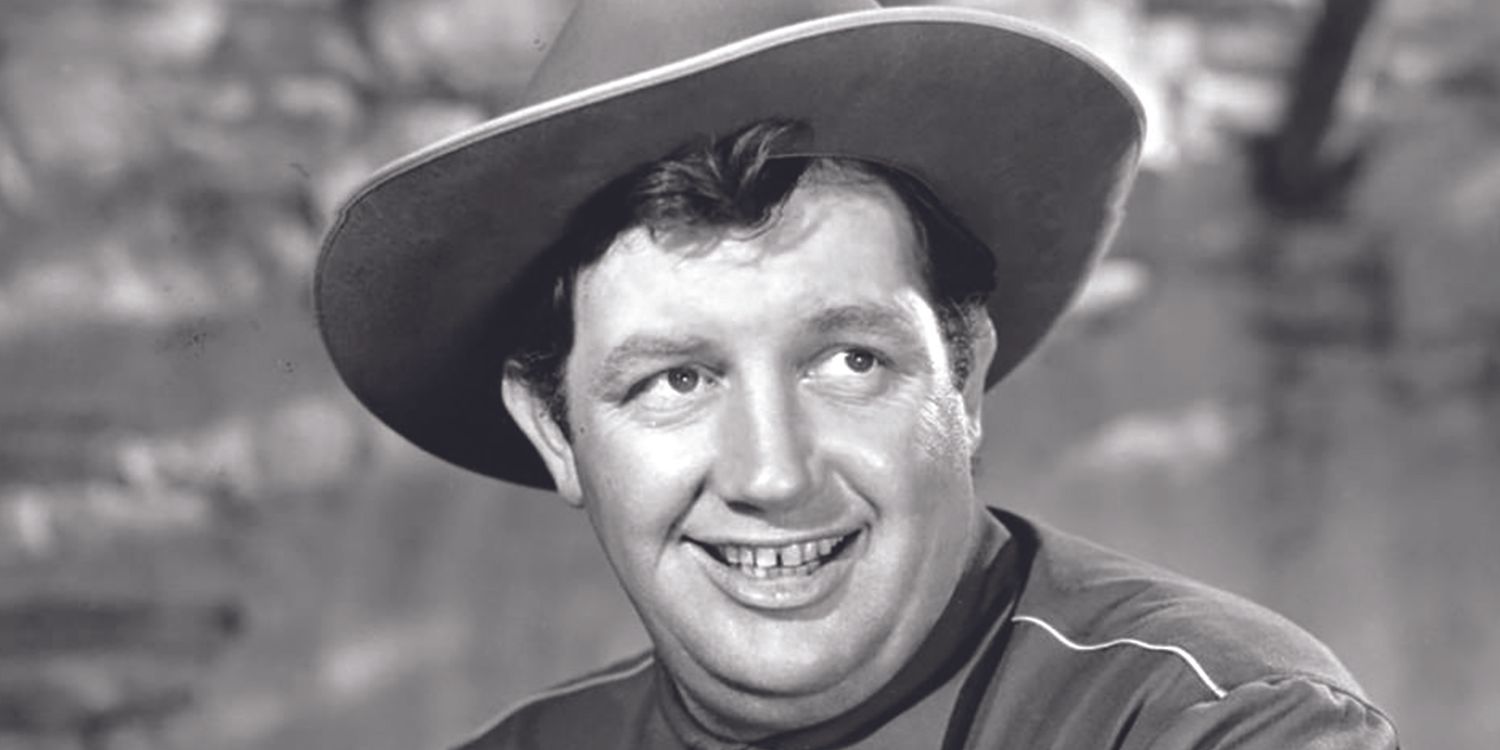 Closeup of actor Andy Devine