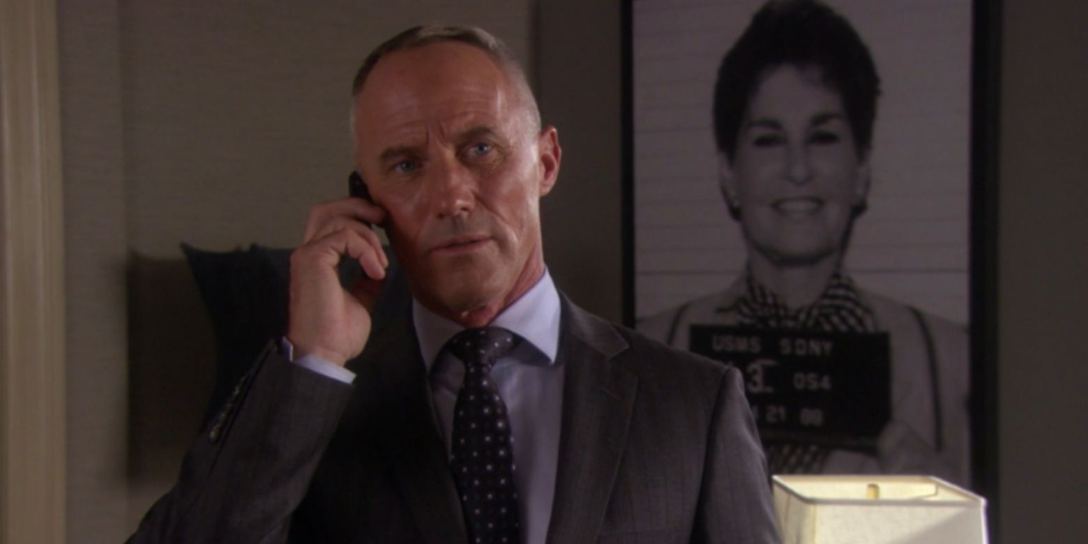 Bart Bass on his phone in Gossip Girl