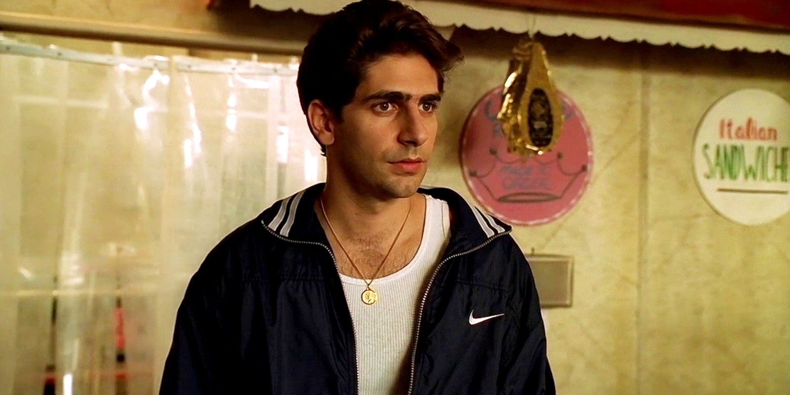 Michael Imperioli como Christopher en la tienda de sándwiches en Los Soprano