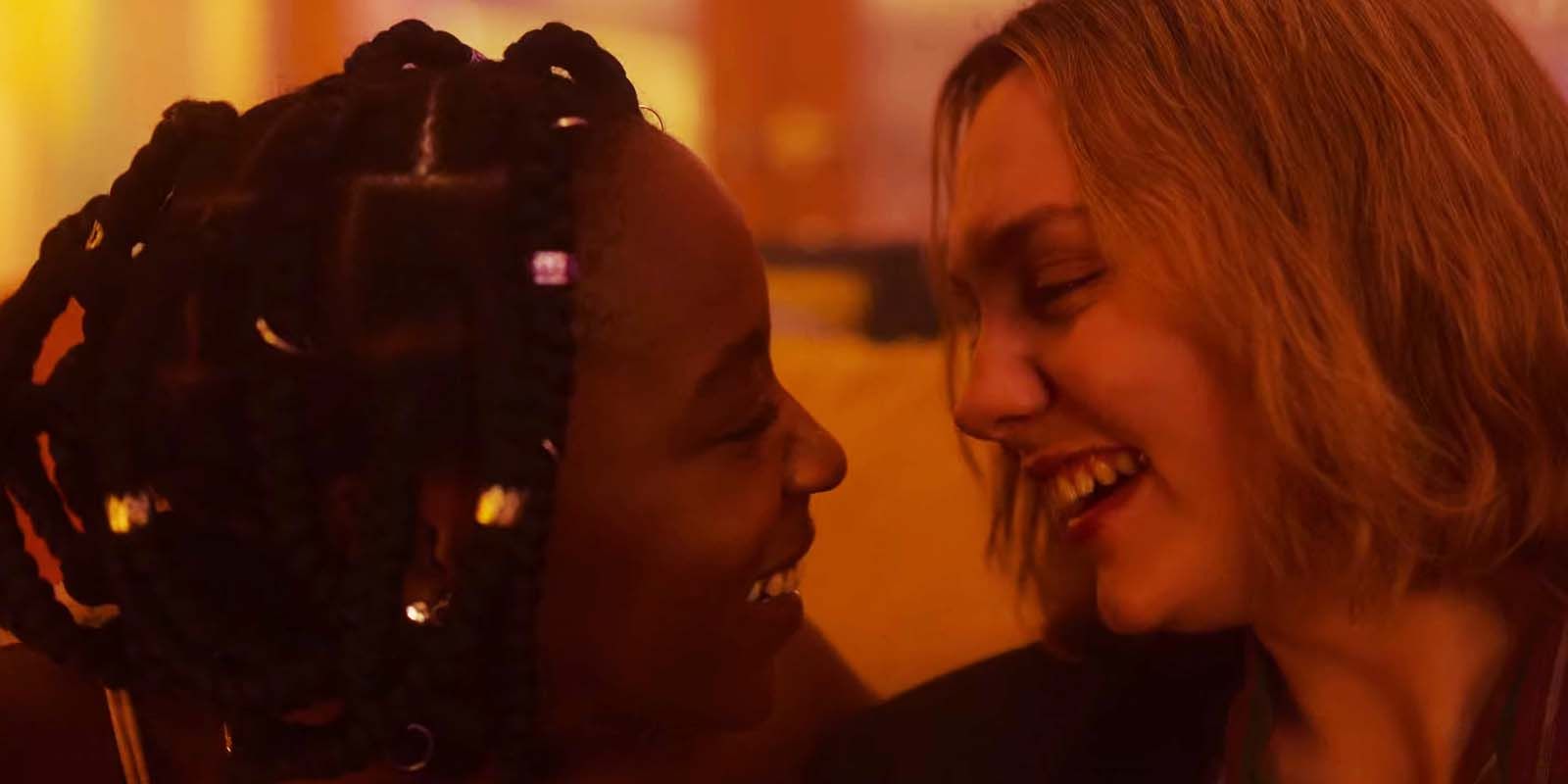 Corinna Brown as Tara and Kizzy Edgell as Darcy in Heartstopper season 2