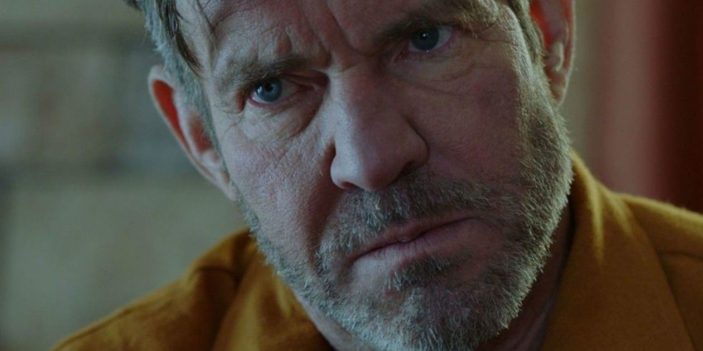 Dennis Quaid parece irritado em The Hill