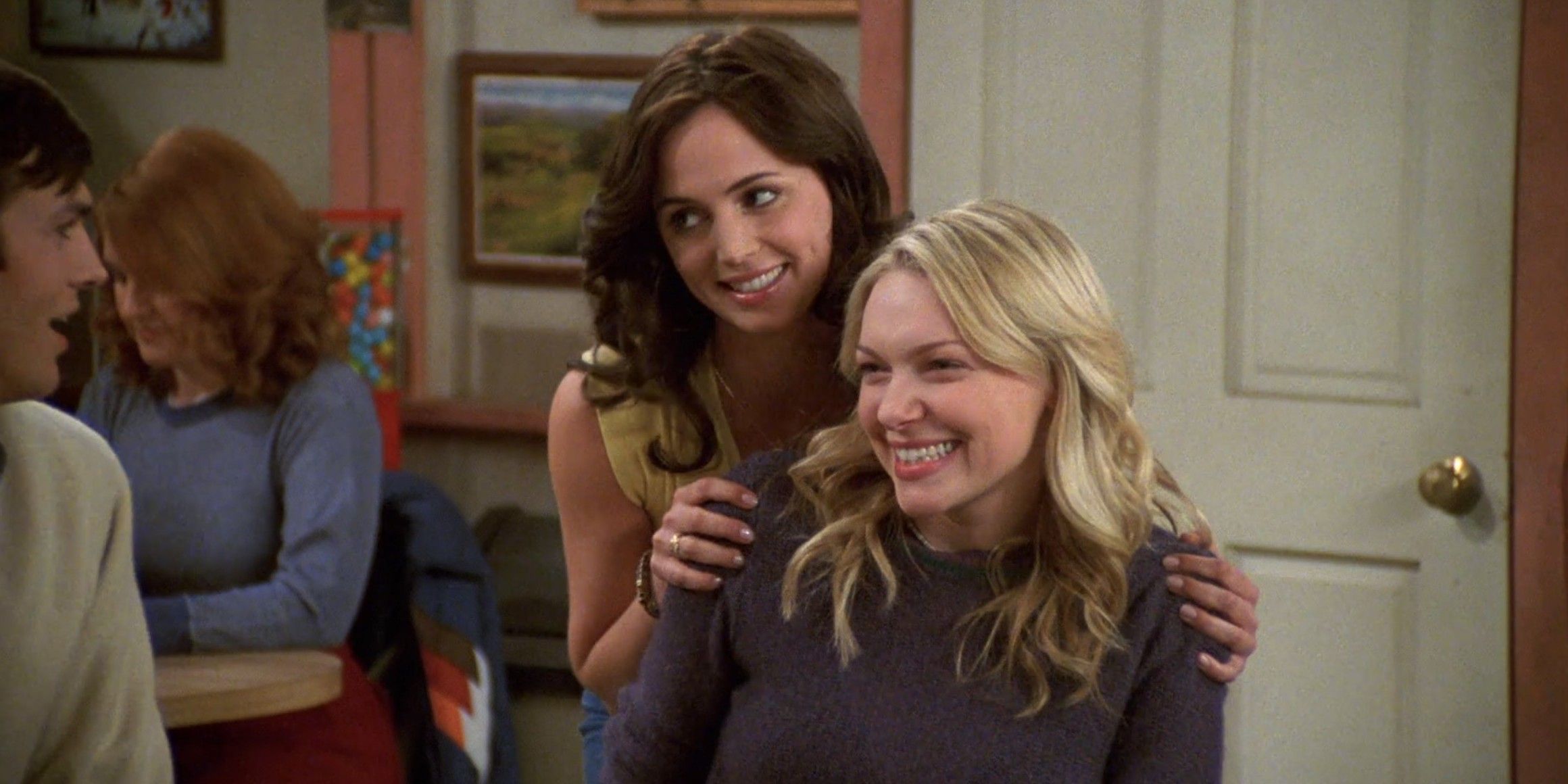 Mind-Blowing Cameos: When ‘That ‘70s Show’ Meets ‘That ‘90s Show’, Universes Collide!