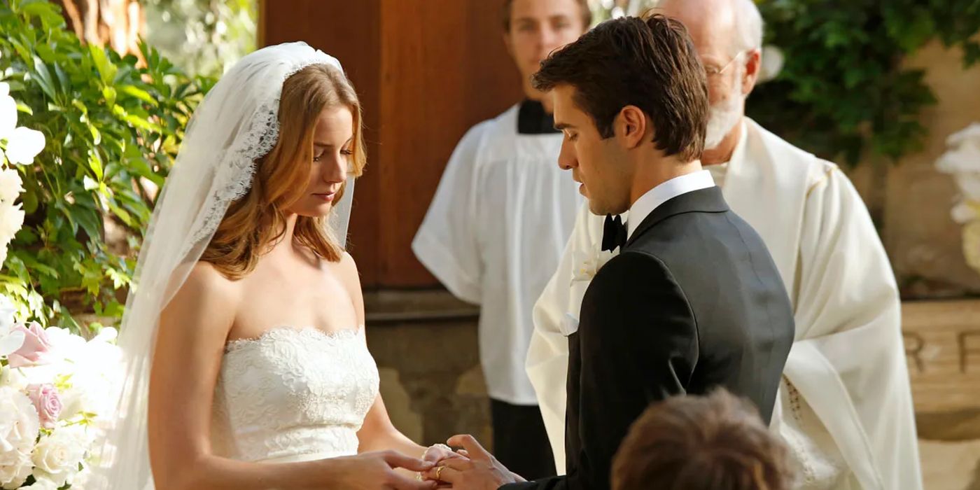 Emily and Daniel wed in Revenge.