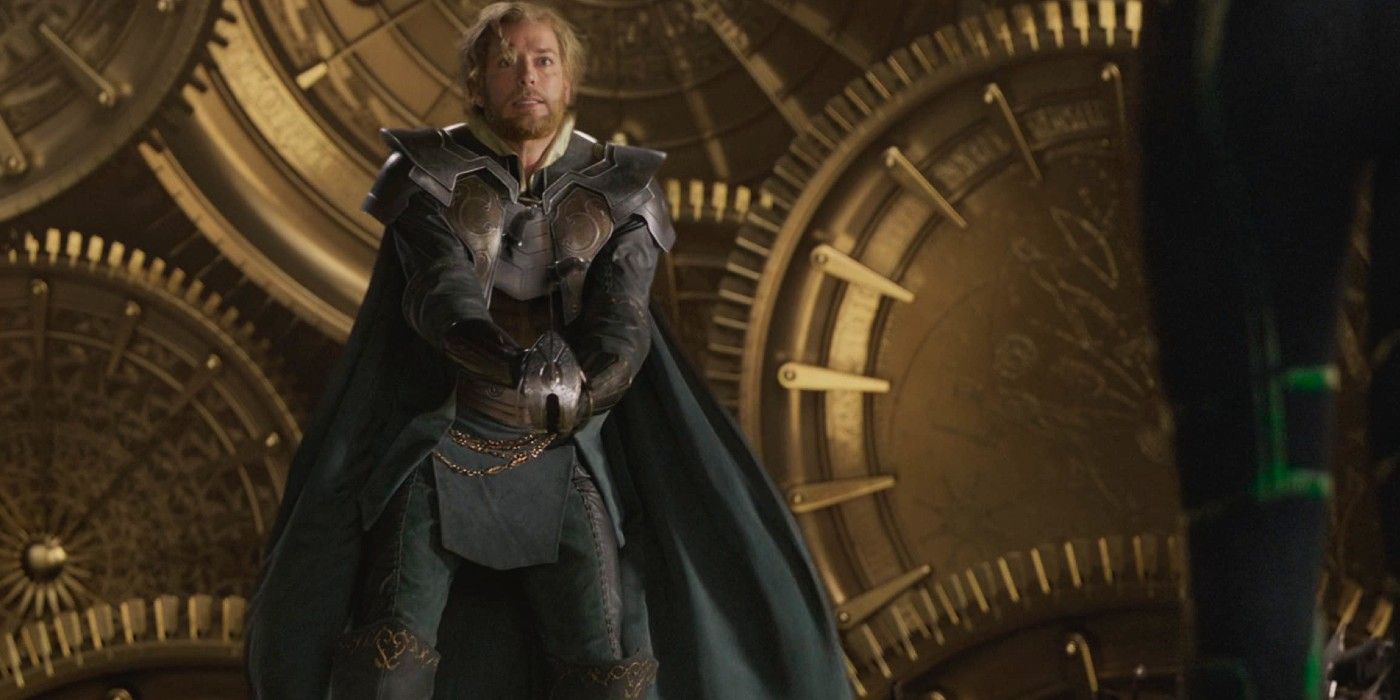 Fandral faces off against Hera in Thor: Ragnarok.