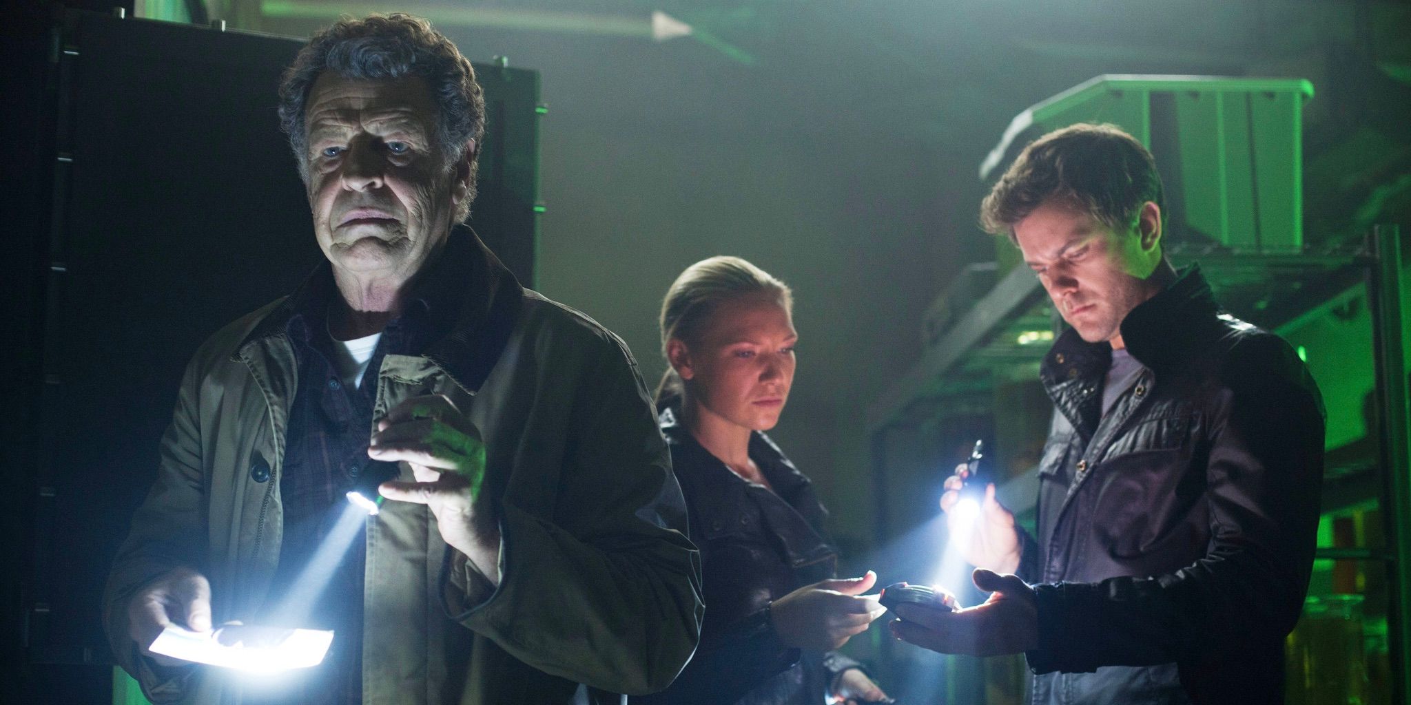 Walter, Olivia and Peter standing together in Fringe