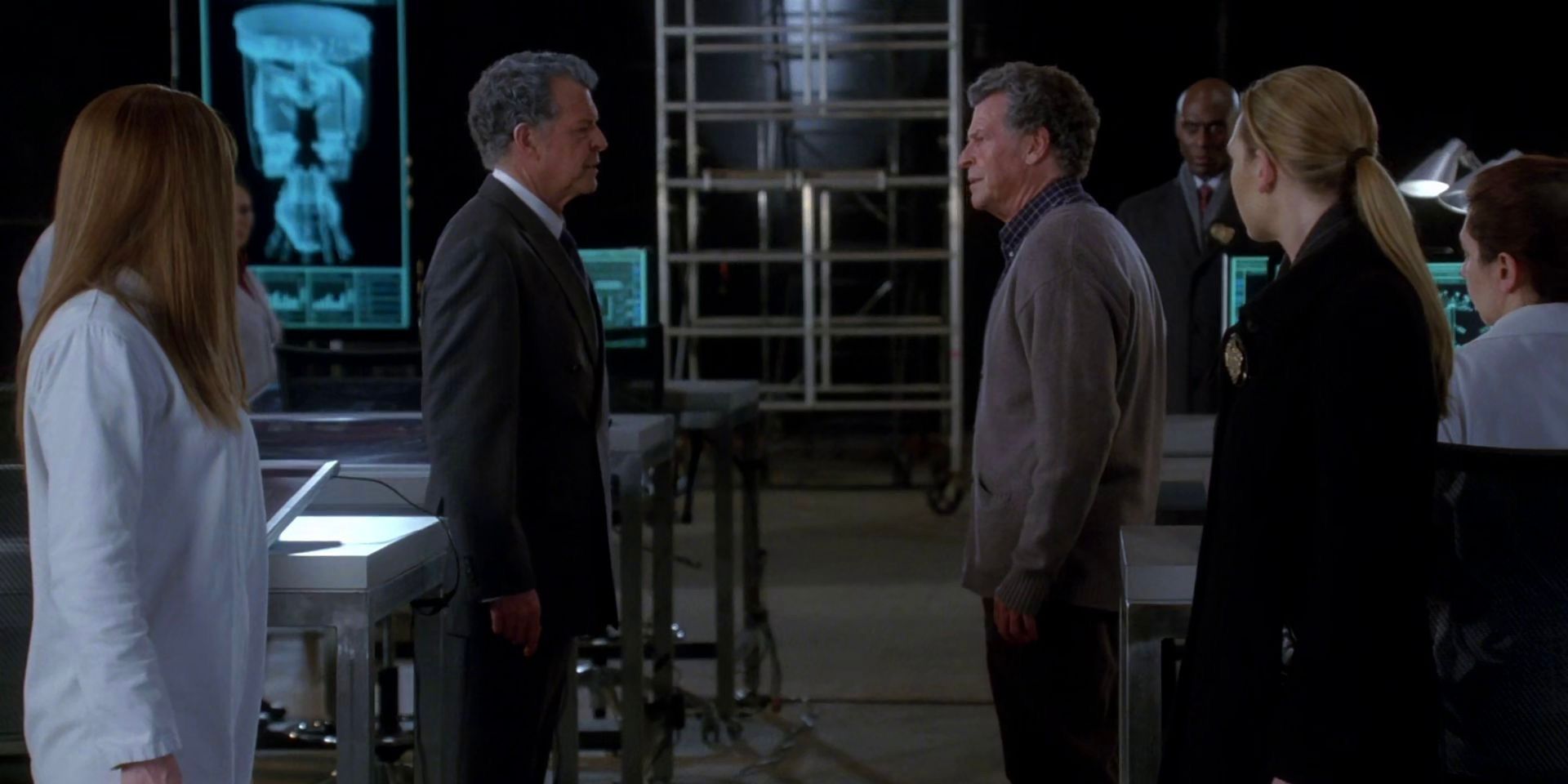 John Noble In Star Trek: Where You've Seen & Heard Prodigy's Diviner Actor Before