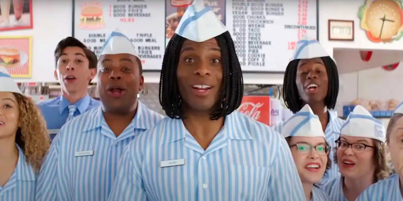 Kenan Thompson as Dexter and Kel Mitchell as Ed welcoming restaurant guests in Good Burger 2