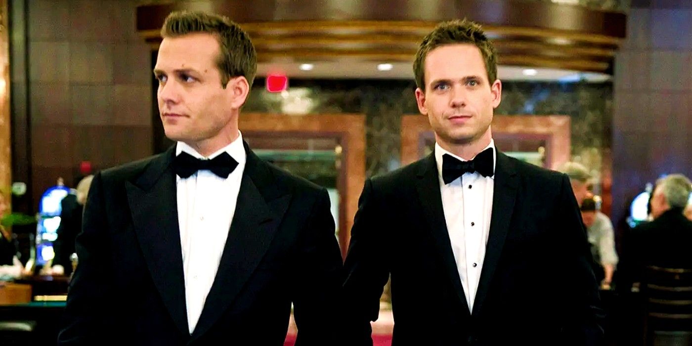 Harvey and Mike at a party in Suits in tuxedos