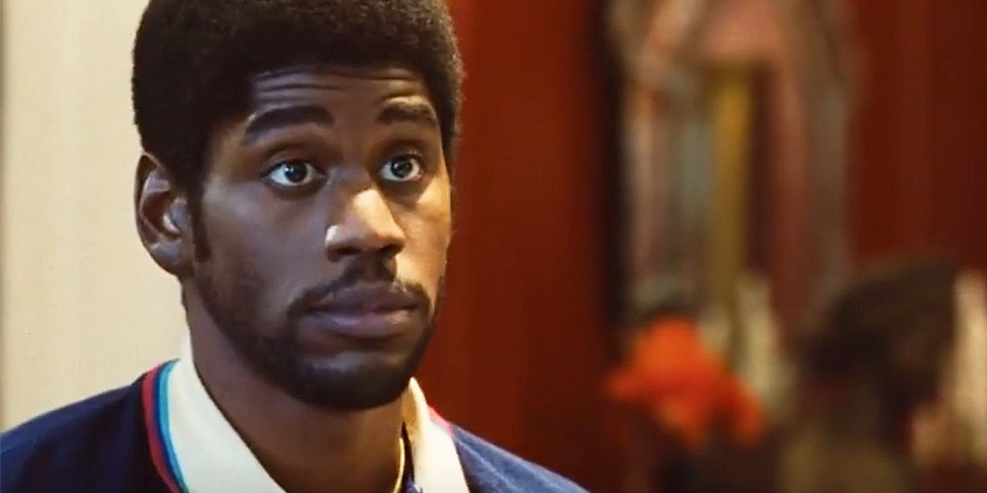 Magic Johnson talking to Jerry Buss in Winning Time season 2, episode 3